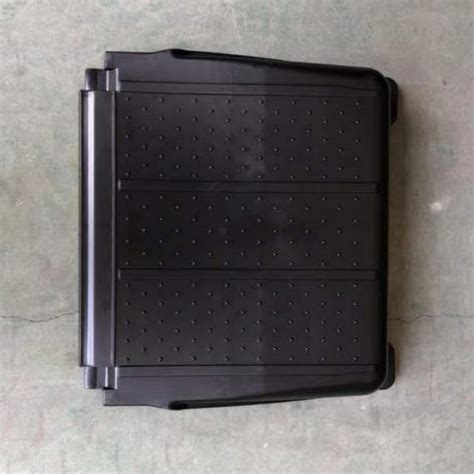 Cab 641 649 Truck Parts Battery Cover 6205410303 For Benz China Cab