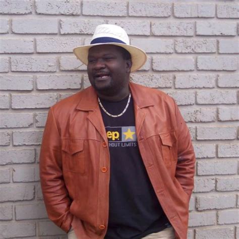 Lucius Banda - Songs, Events and Music Stats | Viberate.com