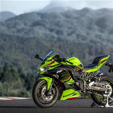 Kawasaki Introduce La Cilindri Supersport Ninja Zx R