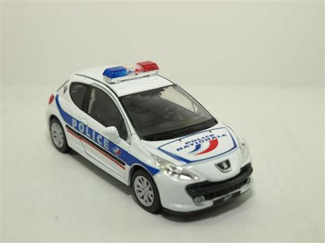 Coche Autos Policia Welly Peugeot Francia Peugeot