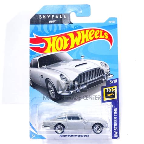 Jual Hot Wheels Aston Martin DBS James Bond Sky Fall Silver Shopee Indonesia