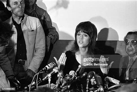 192 Jane Fonda Vietnam Stock Photos, High-Res Pictures, and Images - Getty Images