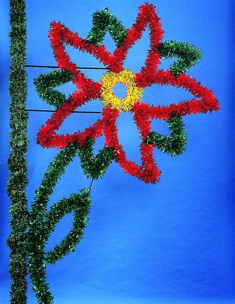 10' Poinsettia Pole Garland | Holiday Designs