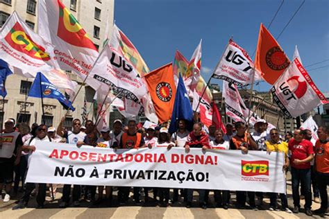 Centrais fazem dia de protesto contra privatização do INSS Hora do Povo