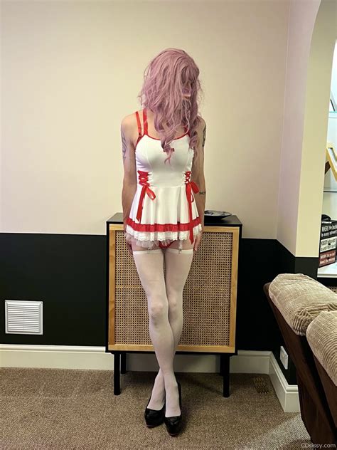 Hot CD Photos Of Candice CDsissy