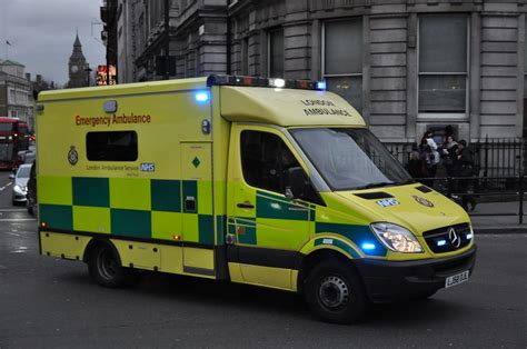 London Ambulance Service Mercedes Sprinter Emergency A Flickr