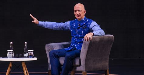 Jeff Bezos Fundador Y Dueño De Amazon Anuncia Que Dejará El Cargo De