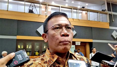 Nusabali Gagal Ke Senayan Masinton Harap Caleg Pdip Tetap Kritis