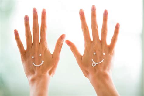 Цыпки на руках: причины и лечение