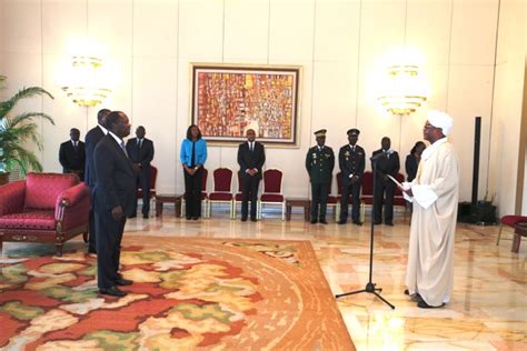 DIPLOMATIE CINQ NOUVEAUX AMBASSADEURS ACCREDITES EN COTE D IVOIRE ONT