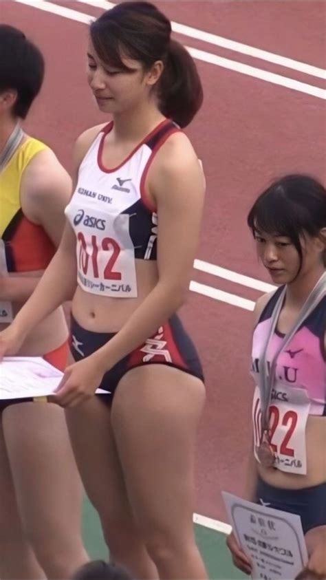 ボード「エチエチの実の能力者 女子陸上選手 Female Athlete 」のピン