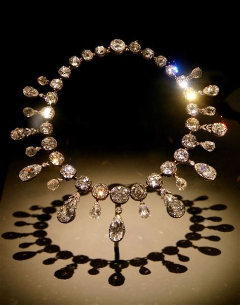 The Diamond Necklace Story | atelier-yuwa.ciao.jp