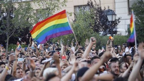 Origen del Día del Orgullo Gay LGTBI qué se conmemora el 28 de junio Diariocrítico
