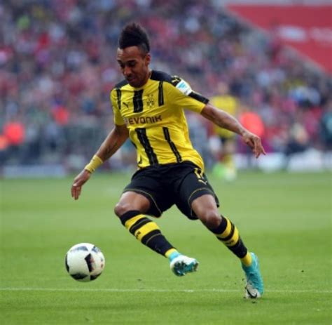 sp Fußball BL Dortmund Aubameyang Zukunft Meldung Aubameyang vermeidet