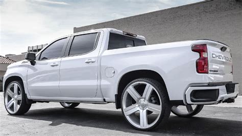 28" Chevy Silverado/Suburban Wheels 258 Texas Edition Silver OEM ...