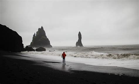 Reynisdrangar: A Good Look at South Iceland's Natural Wonder - Iceland ...