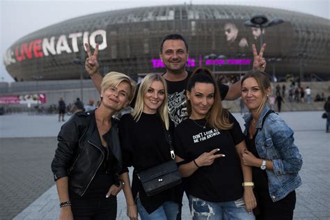 30 Seconds To Mars W Krakowie Tłumy Fanów Zebrały Się Pod Tauron Areną