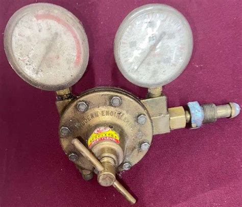 Victor Torch Head, Victor and Meco Torch Gauges - Sherwood Auctions