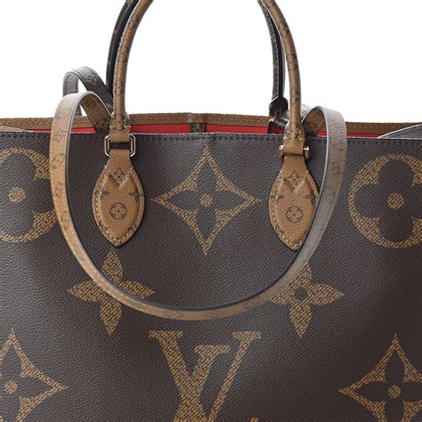 LOUIS VUITTON Reverse Monogram Giant Onthego GM 546233