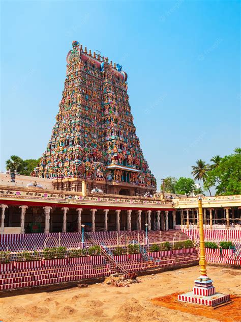 Premium Photo | Meenakshi Amman Temple in Madurai