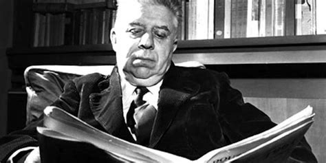 12 Ottobre 1896 Nasce Eugenio Montale Poeta Del Novecento Poeta