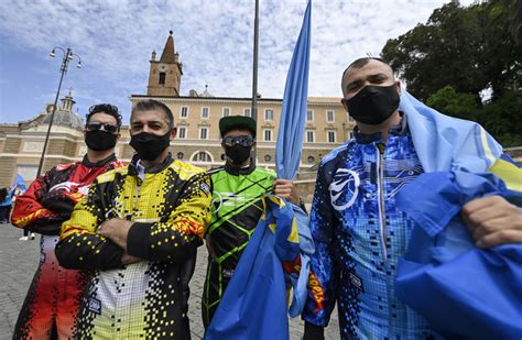 Tra Principesse E Mascotte I Parchi A Tema Fateci Riaprire