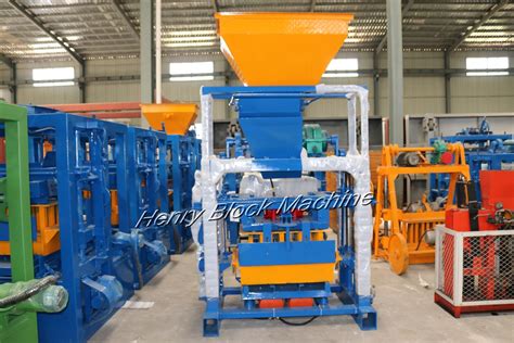 Qt40 1 Semi Automatic Concrete Hollow Paver Block Making Machine