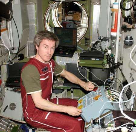 ESA - Cosmonaut Sergei Krikalev on ISS