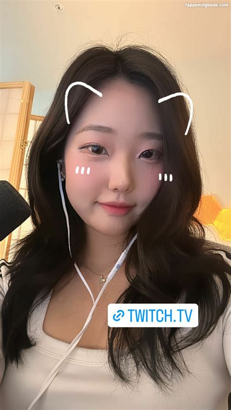 Jessica Nude The Fappening Photo FappeningBook