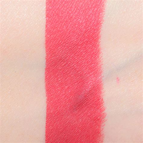 Guerlain Blush Beige 530 Rouge G Luxurious Velvet Lipstick Review