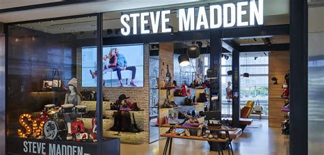 Steve Madden Engorda Su Cartera De Marcas Con La Compra De Schwartz