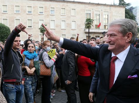 Albania: Sali Berisha under house arrest - Free Press