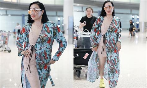 Bom sex gốc Việt mặc váy ngắn khoe thân hình gợi cảm ở tuổi 49 Sao Châu Á ZNEWS VN