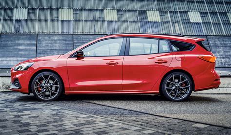 New Ford Focus St Wagon Is A Tasty Piece Of Forbidden Fruit