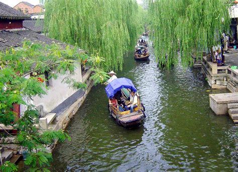 Travel images in Zhouzhuang tour photos in China