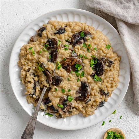 Creamy Brown Rice Risotto | Recipe | Plant based recipes easy, Affordable vegan meals, Delicious ...