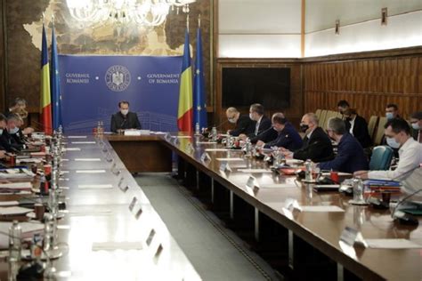 Surse Guvernul Va Adopta Azi Hot R Rile De Eliberare Din Func Ie A Celor Prefec I I De