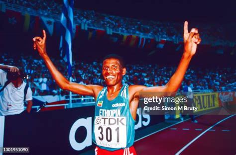 Athlete Haile Gebrselassie Photos And Premium High Res Pictures Getty Images