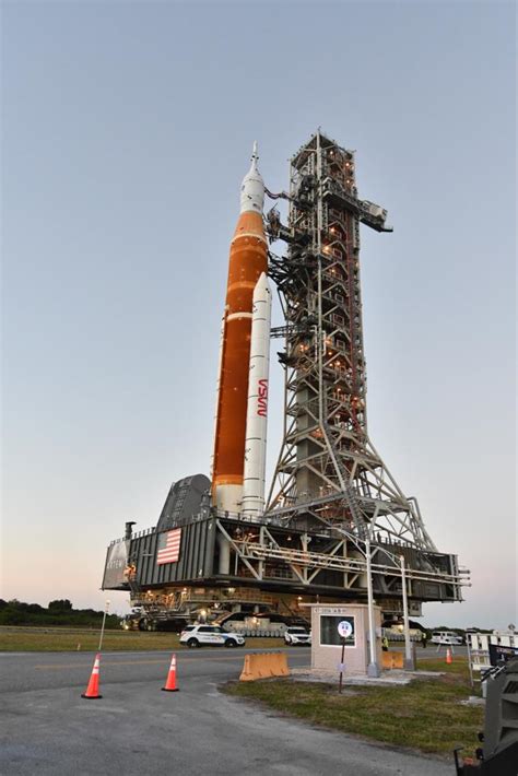 launchpad   sls mobile launch platform share  hardware