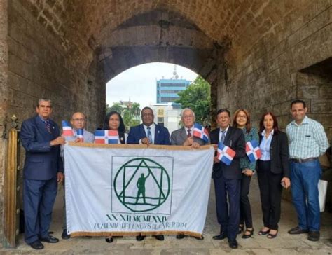 Academia De Ciencias Rinde Homenaje A Los Padres De La Patria Labazuca