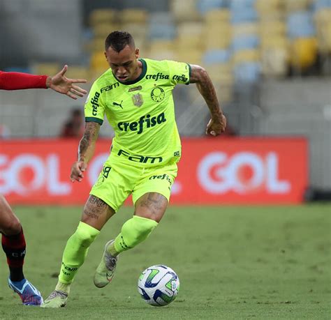 Breno Lopes pode trocar o Palmeiras pelo Grêmio Portal do Palmeirense