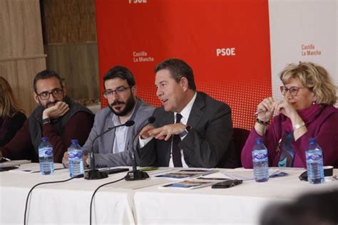 El Psoe De C Lm Muestra Su Apoyo A S Nchez Y Conf A En Que Una