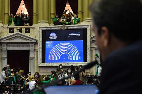 DIPUTADOS LE DIO MEDIA SANCIÓN AL PROYECTO DE INTERRUPCIÓN VOLUNTARIA