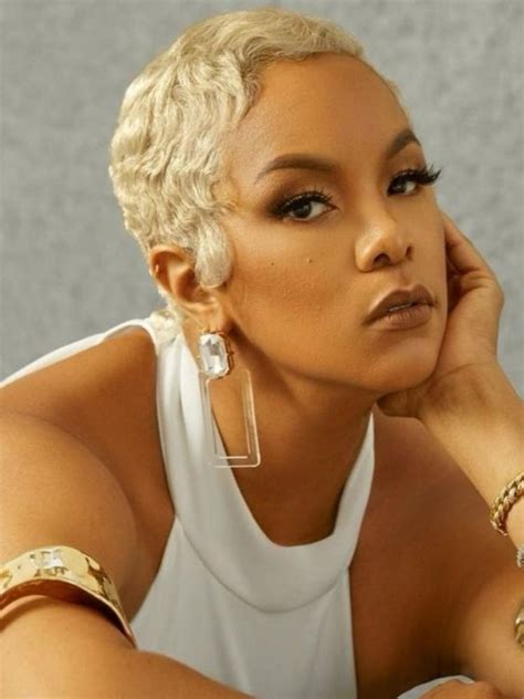 Blonde Short Pixie Cut Human Hair Wigs Brazilian Remy Hair No Lace Front Wig Human Hair