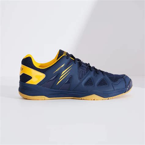 5 Best badminton shoes to dominate the courts (2024)