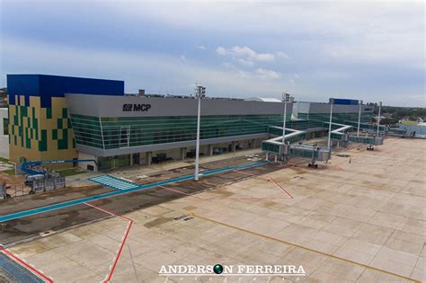 Piloto de drone faz primeiro sobrevoo em novo aeroporto de Macapá