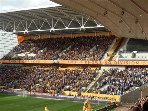 Wolves Fc Fc The Wolves Molineux English Out Of Darkness