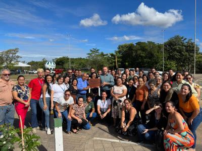 MEIO AMBIENTE Iater participa do Projeto Ambiental e Patriótico Pau