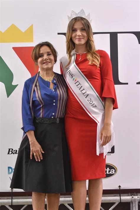 Lappello Di Miss Italia Basta Alla Demonizzazione Della Bellezza