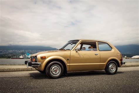 Find Of The Week 1977 Honda Civic Hatchback Autotrader Ca